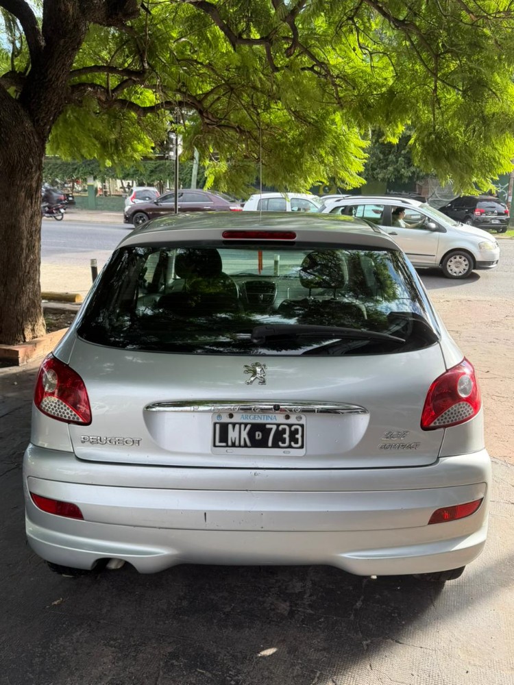 Peugeot 207 Active — foto 5